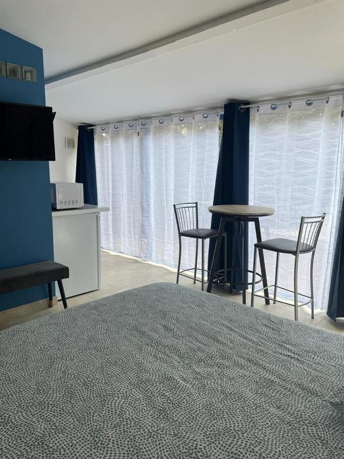Au Sabluline Chambres D'Hotes Gites 드라기냥 외부 사진